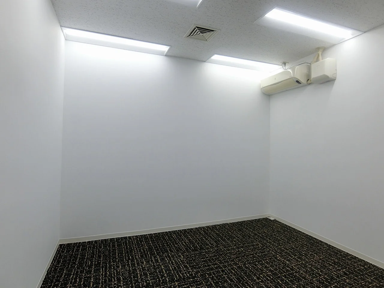 TSUKIJI GRANDE 5 執務室 13