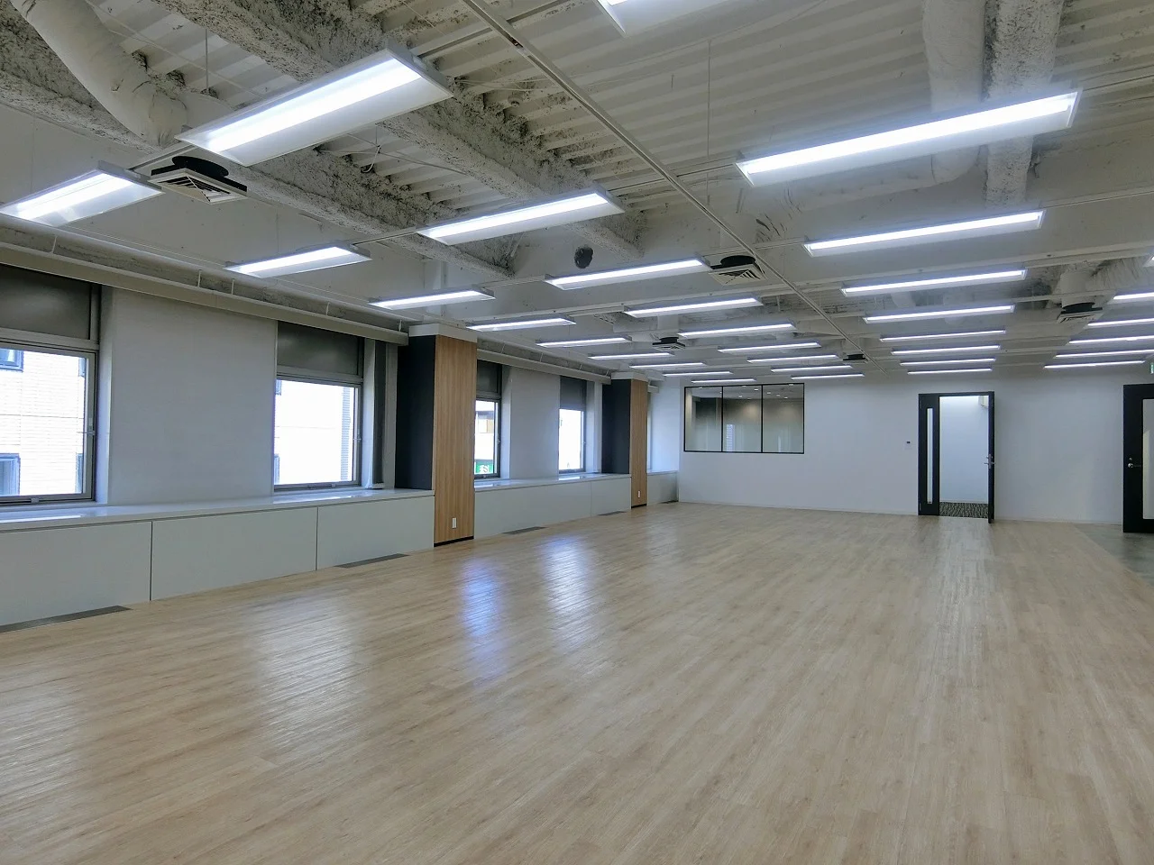 TSUKIJI GRANDE 5 執務室 9
