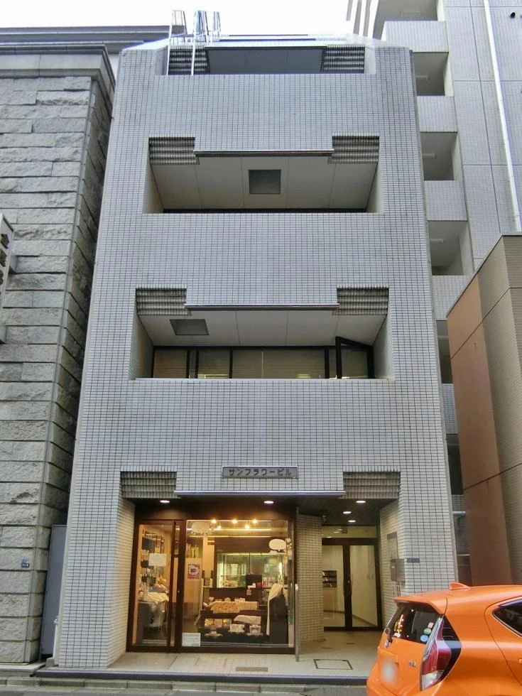 Biz Feel Kyobashi 5 オフィスビル外観 1