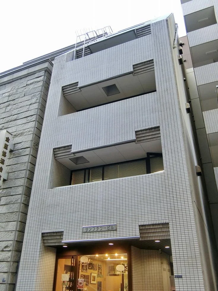 Biz Feel Kyobashi 5 オフィスビル外観 2
