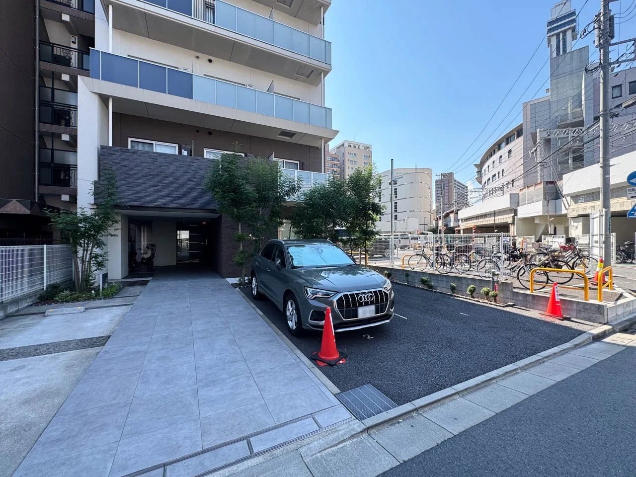 GRAND CHARIOT(グランシャリオ) 1 エントランス 3