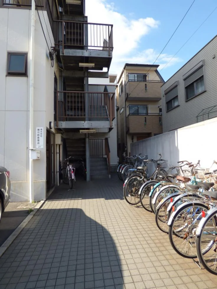 松江事務所・店舗 1 エントランス 3