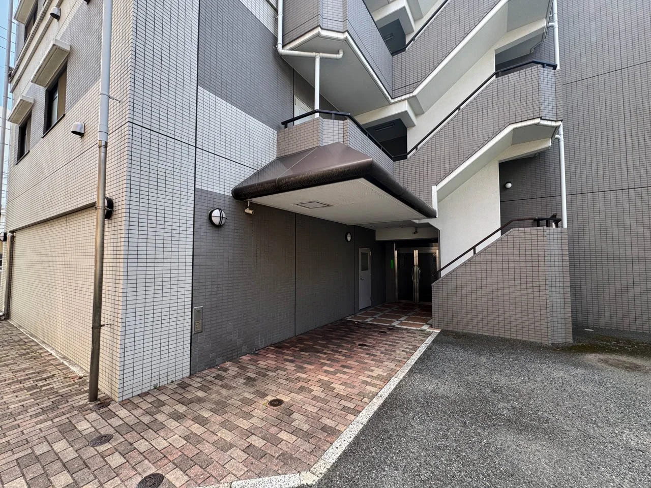 グランドール西葛西 1 エントランス 3
