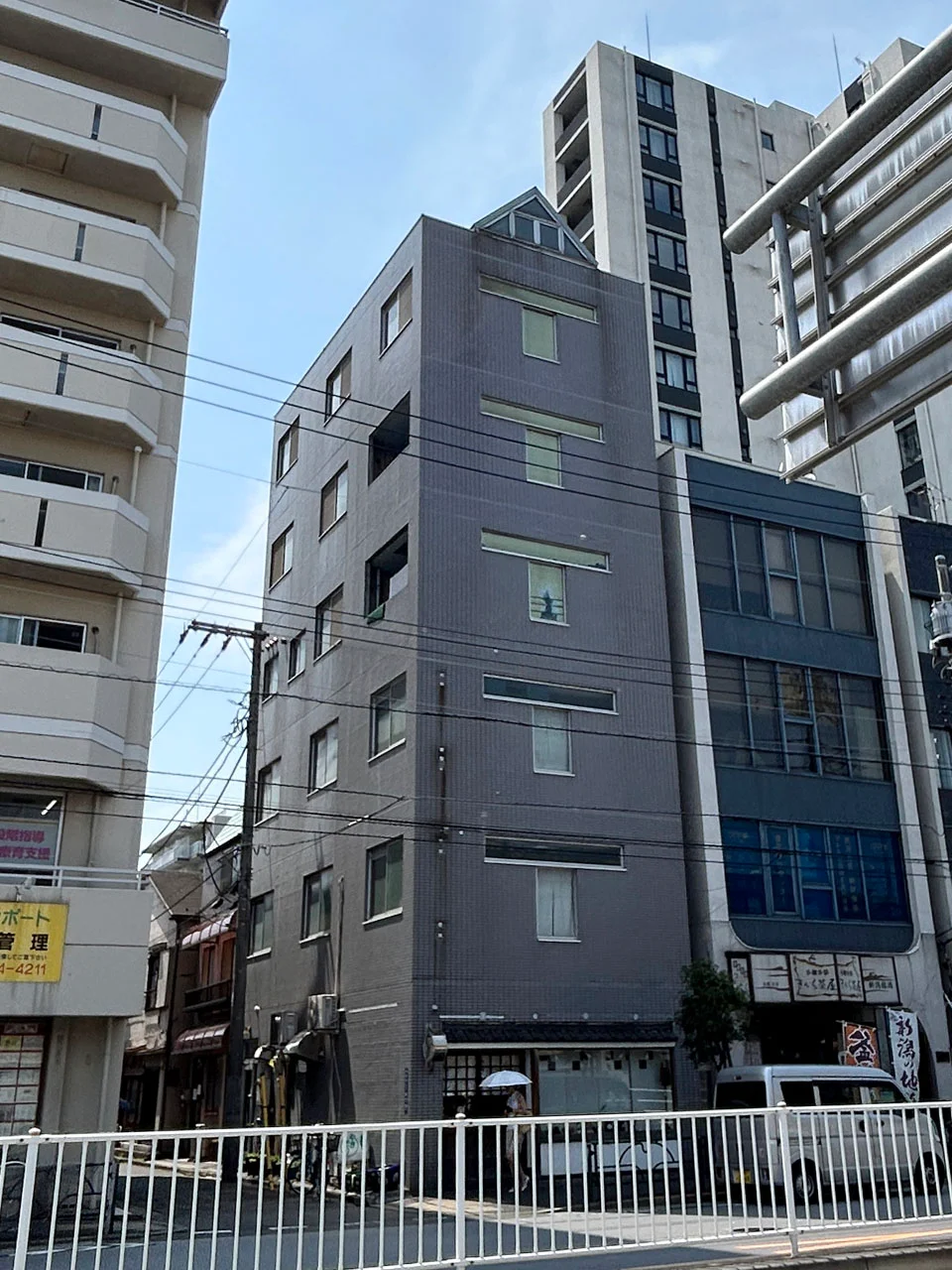 菊岡ビル 3 外観 1