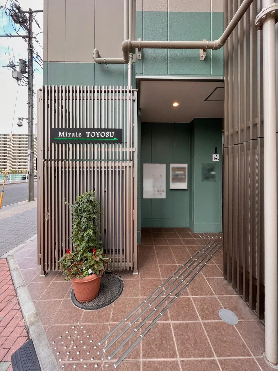 Miraie TOYOSU 7 エントランス 7