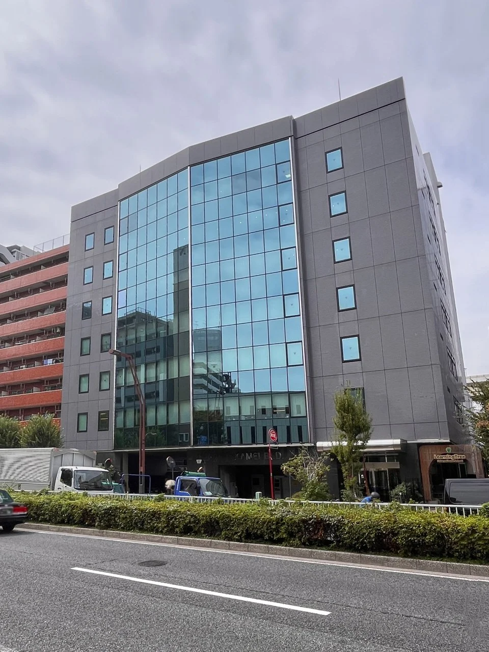 亀井ビル 5 外観 1