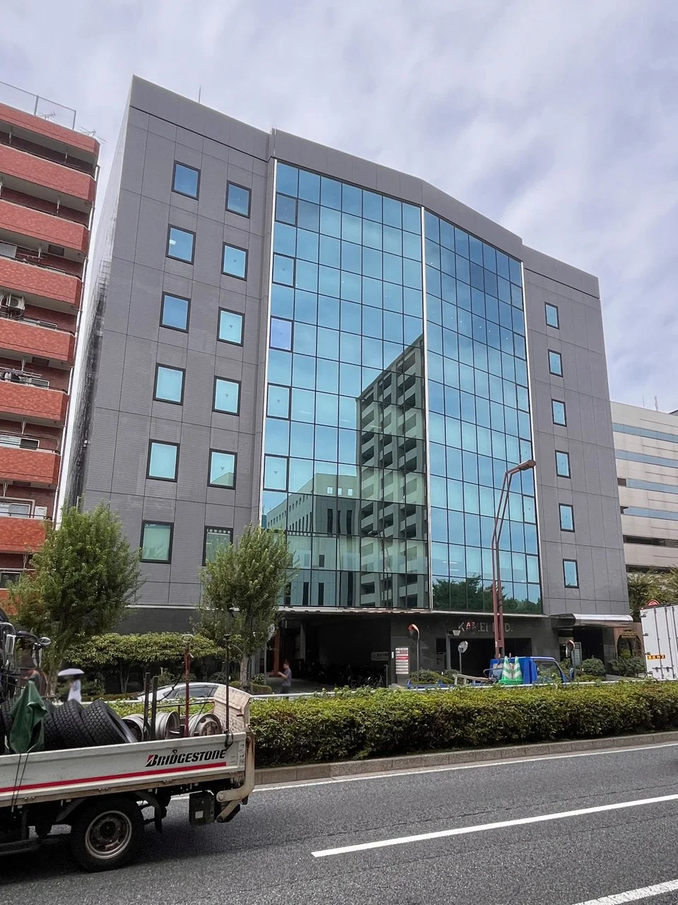 亀井ビル 5 外観 2