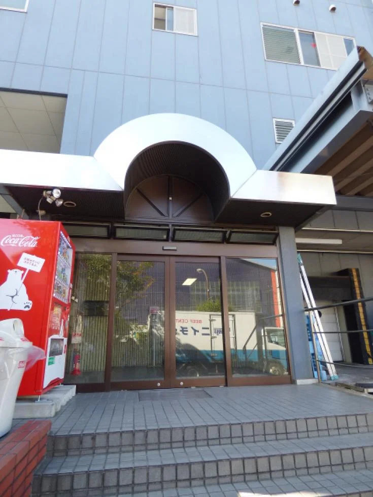 ニイチク本社工場ビル 4階5階セット エントランス 3