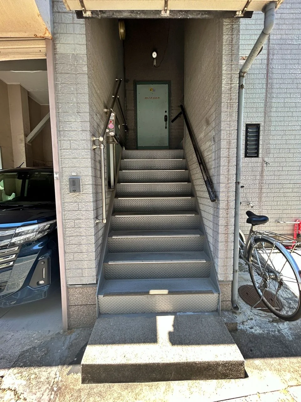 水野ビル 中2階セット エントランス 3