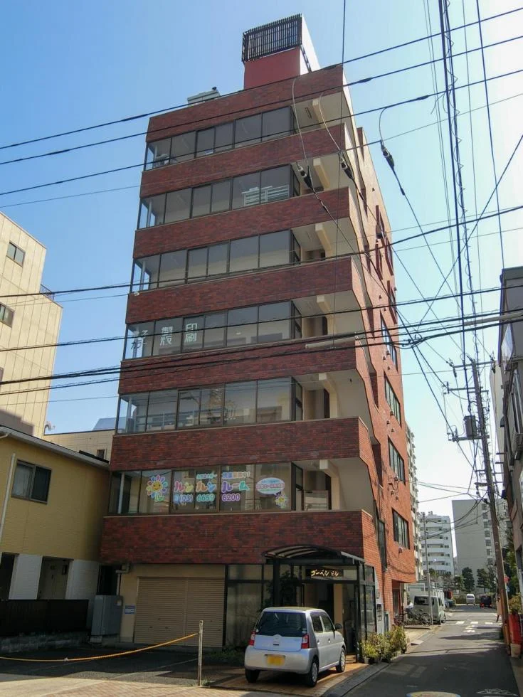 ゴーベルビル 3 外観 1