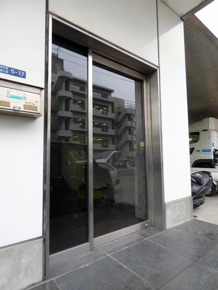 坂口電機工業株式会社新木場4丁目事務所 4 エントランス 8