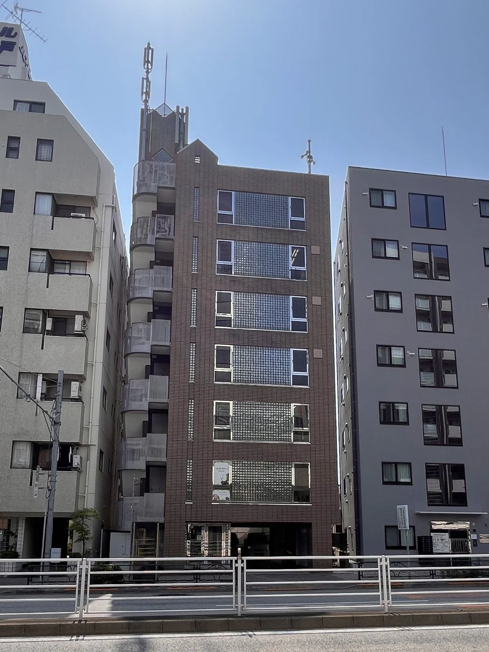 AHAVAビル 5 外観 1