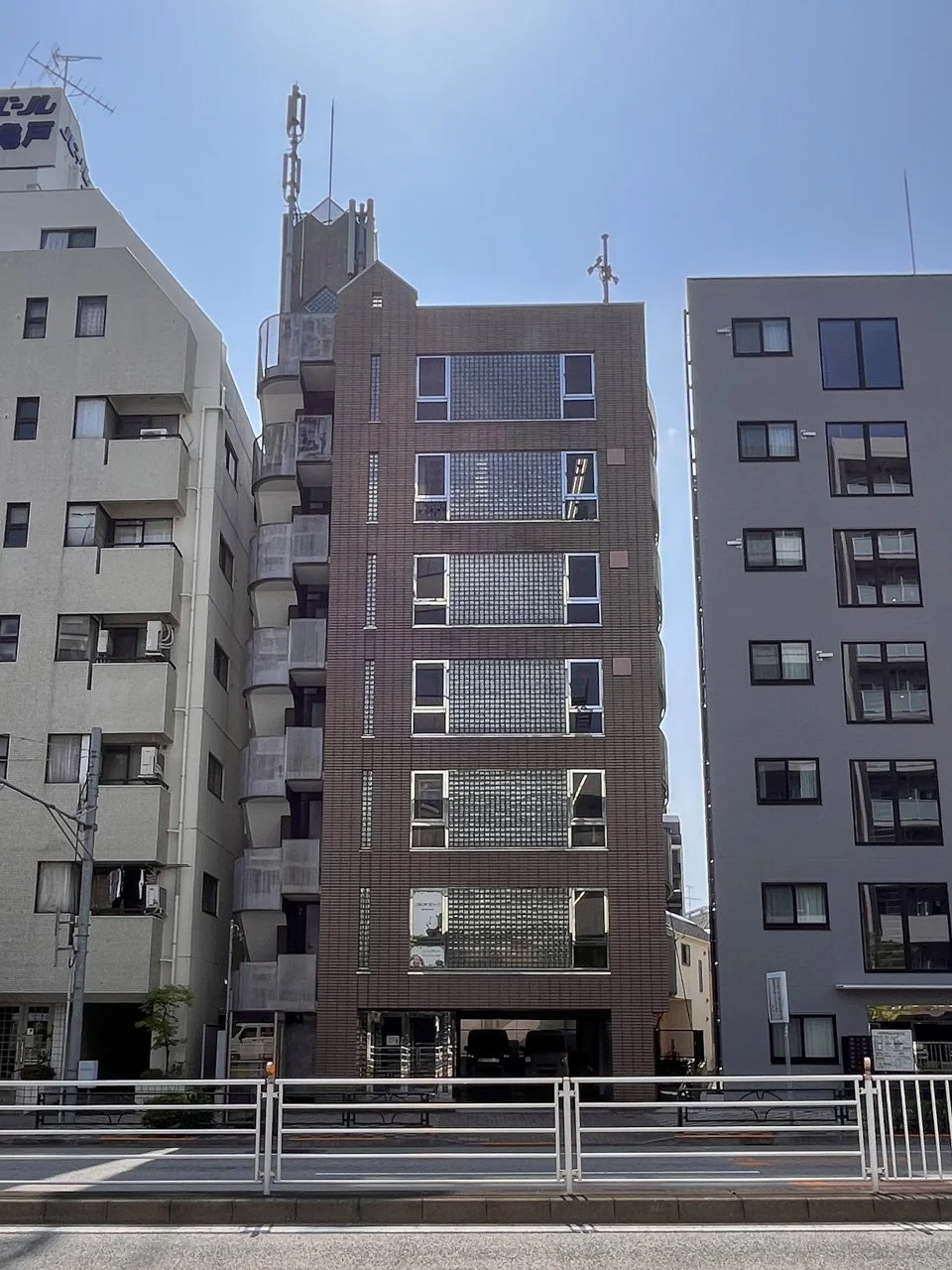 AHAVAビル 5 外観 2