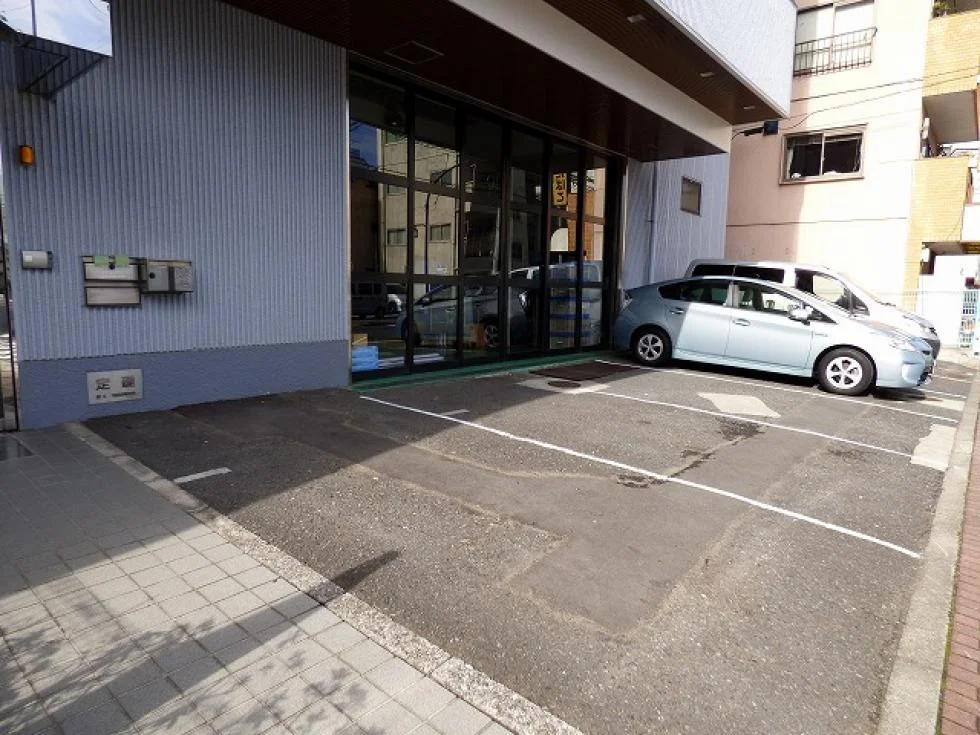 山崎東陽ビル 一棟貸し エントランス 7