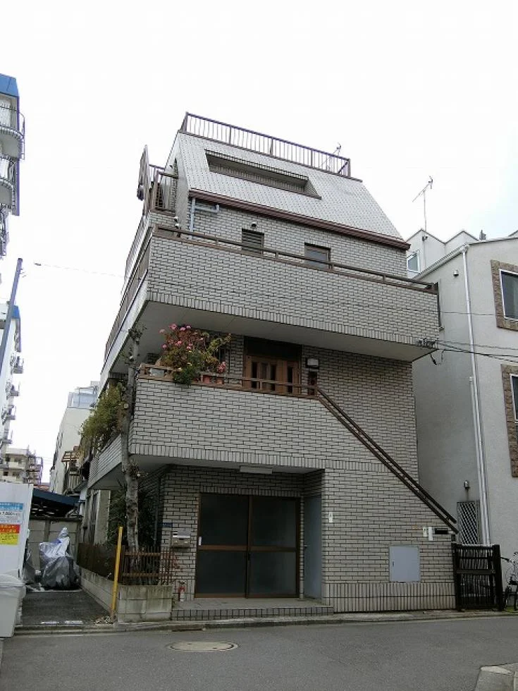 伊勢谷ビル 1 外観 2