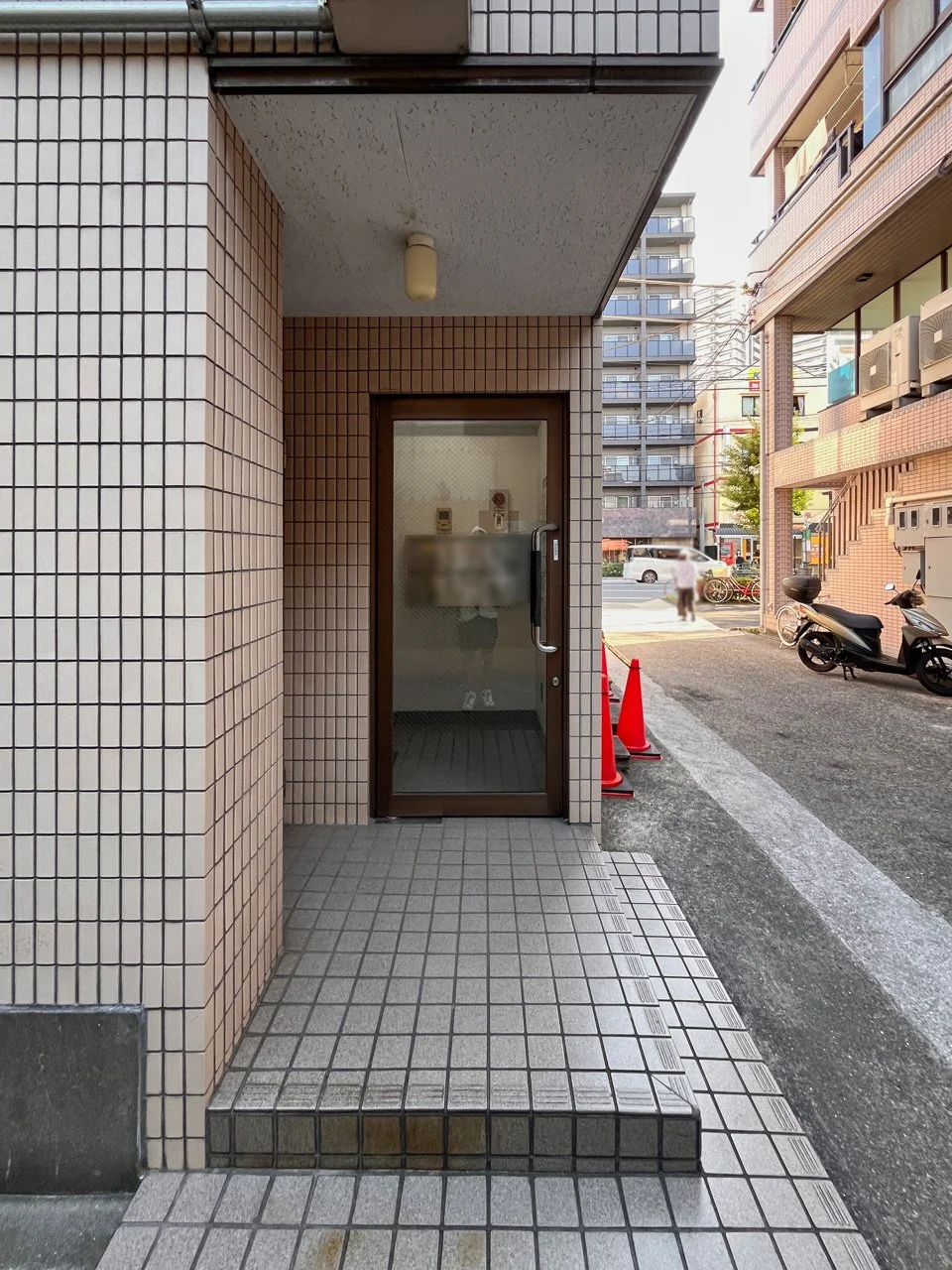 JKビル 2 エントランス 7