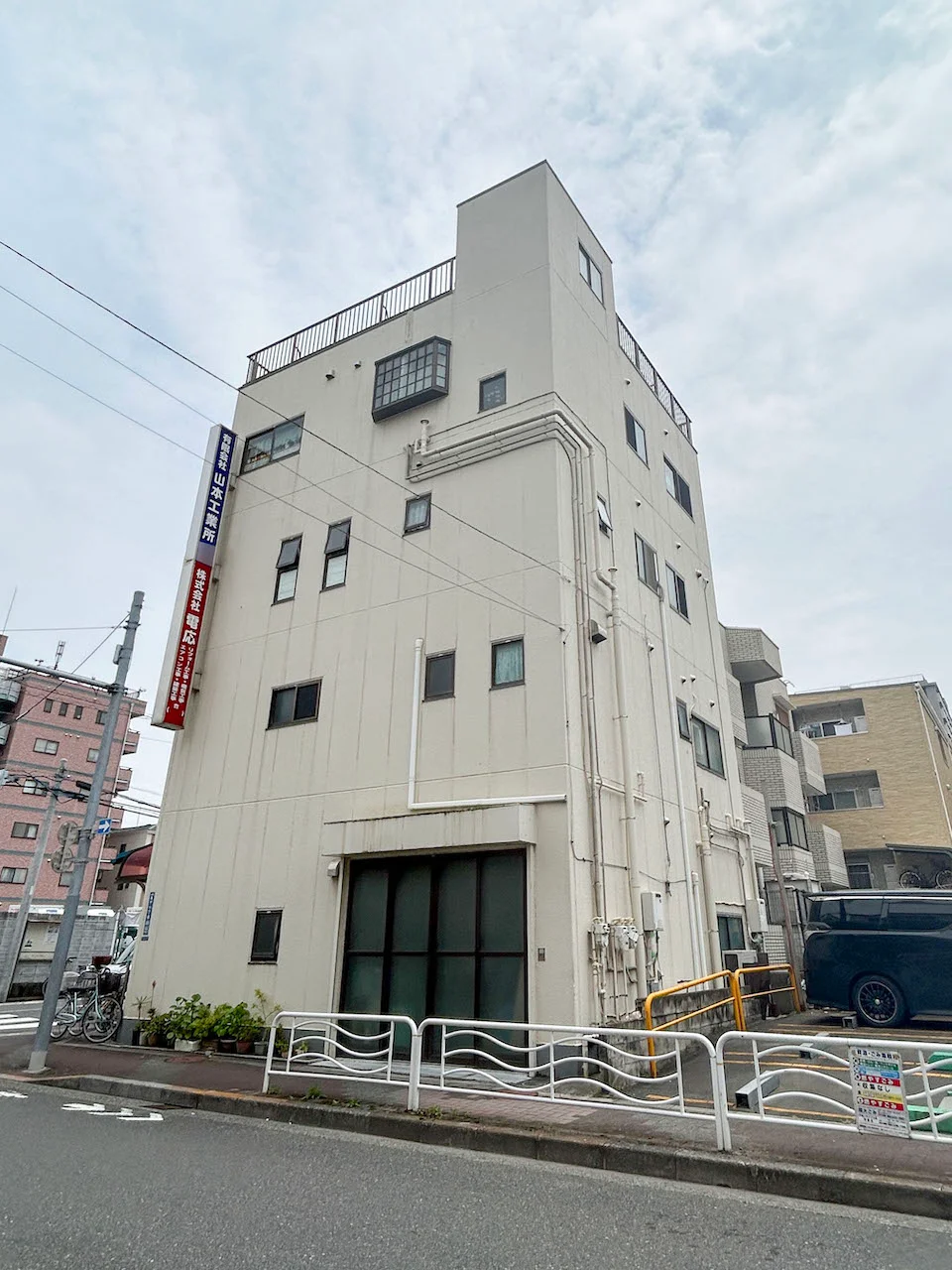 横山ビル 一棟貸し 外観 3