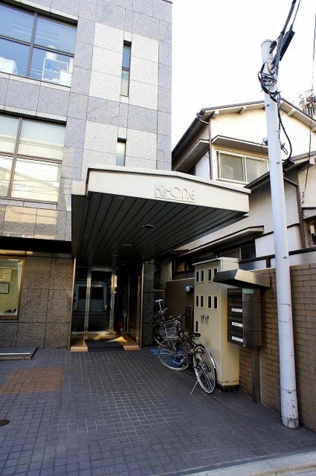 K,S ONE(K’S ONE)(KS ONE)ビル 1階2階3階セット エントランス 3