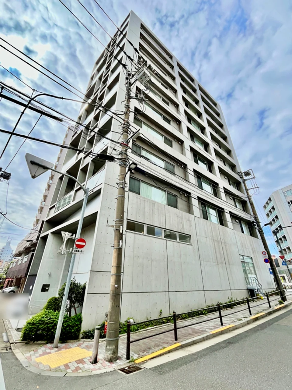 レジディア目黒Ⅲ(RESIDIA MEGUROⅢ) 1 外観 2