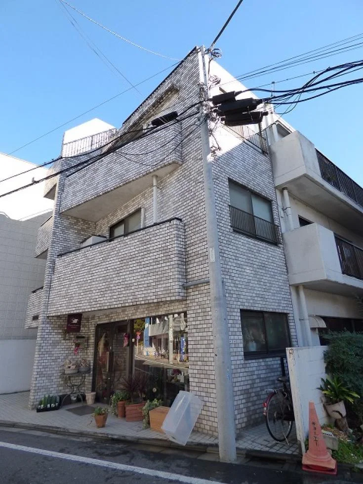 岡田ビル 1 外観 2