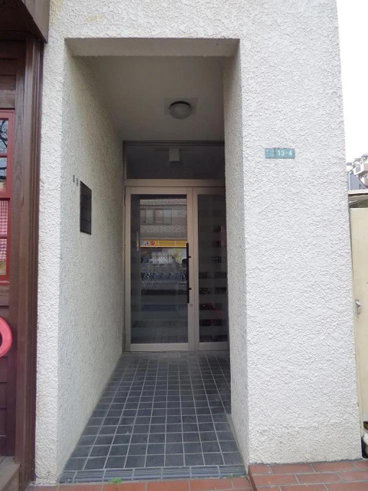 ハイツ大河原 2 エントランス 3