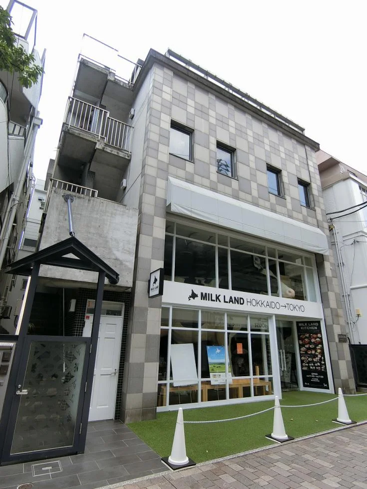 自由が丘1丁目店舗ビル 1階2階3階セット 外観 1