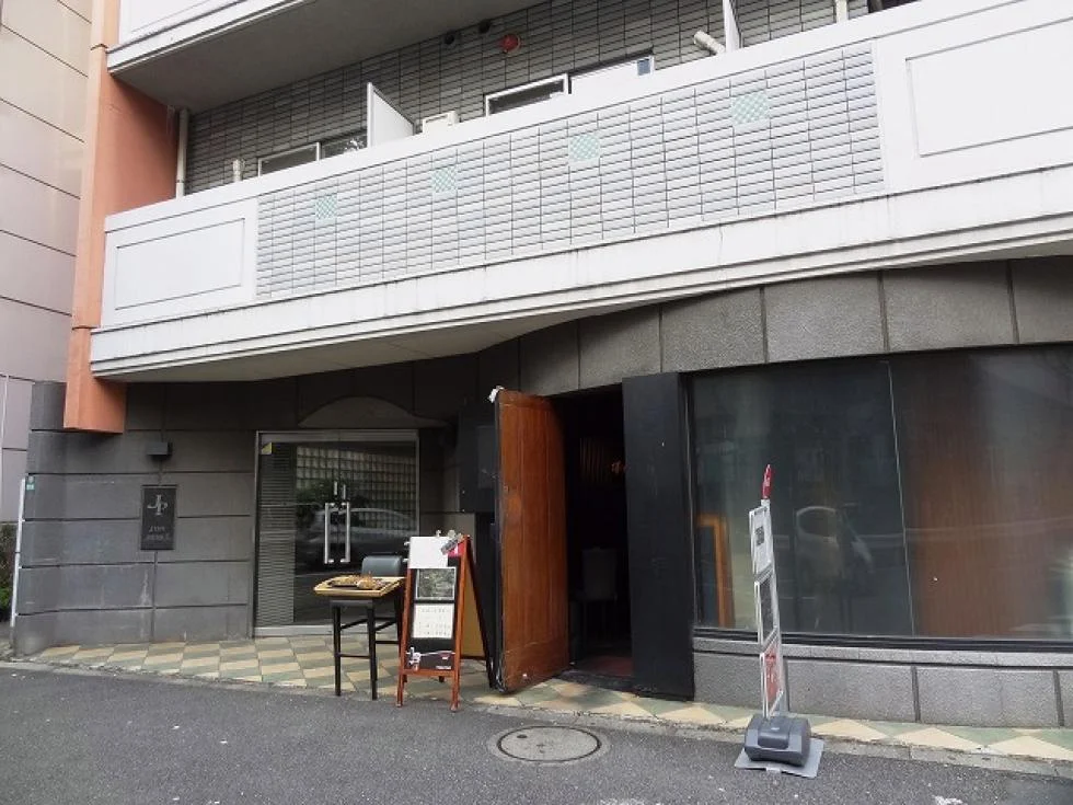 ジェイパーク青葉台弐番館 9 エントランス 3
