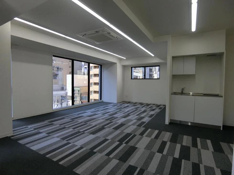 田村町Shinshodoh BLDG 3 内装 2
