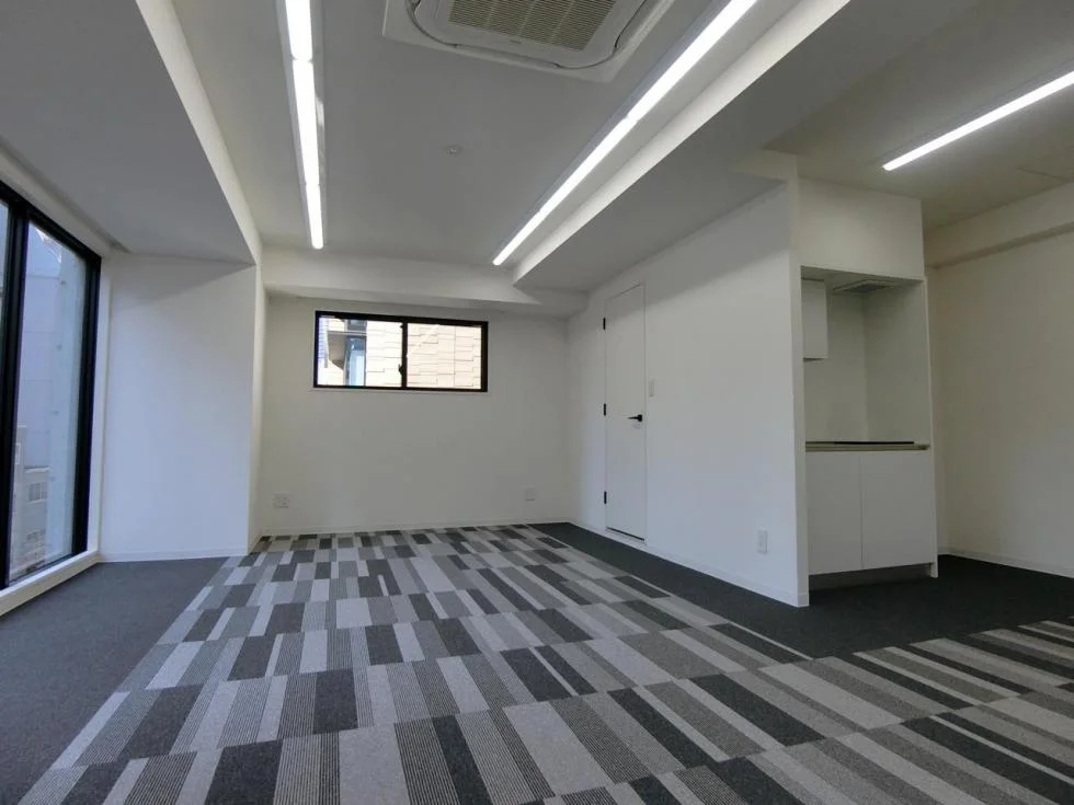 田村町Shinshodoh BLDG 3 内装 3