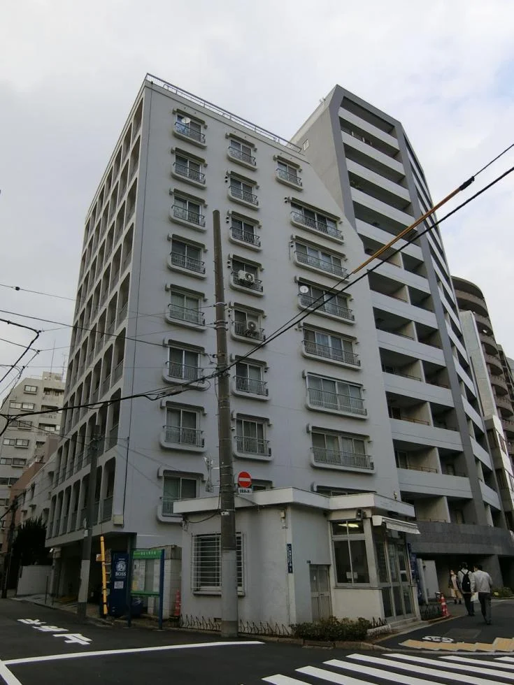 南青山マンシオン 2 外観 1