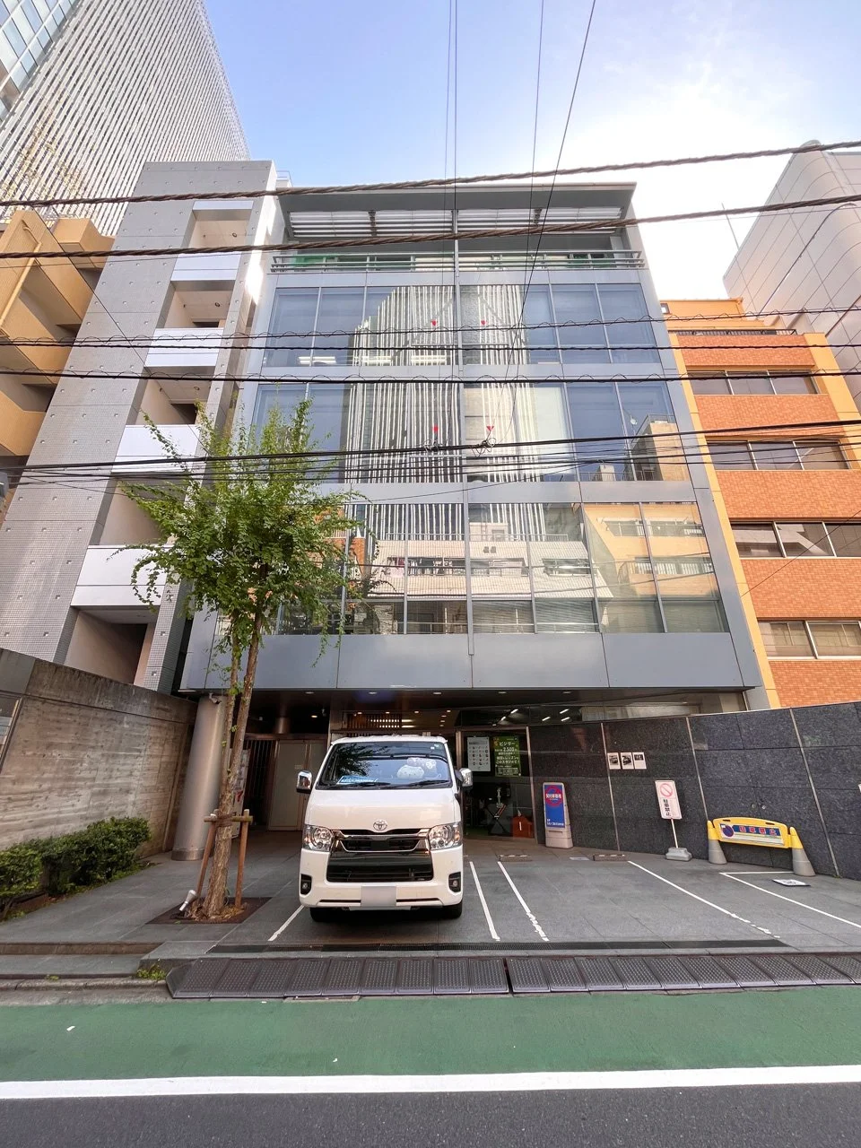 赤坂山田ビル(akasaka YAMADAビル) 3 オフィスビル外観 2