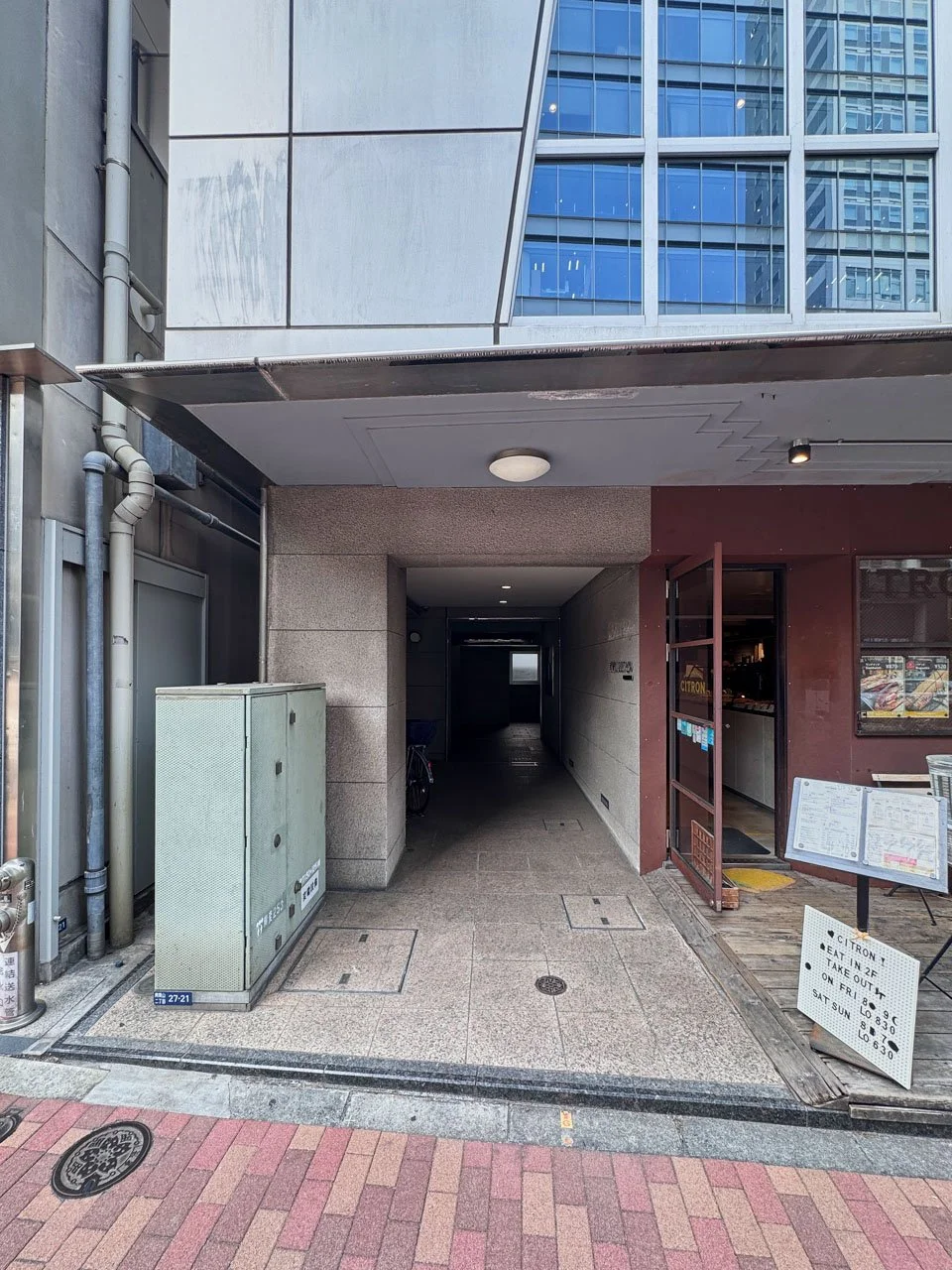 南青山227 7 ビルエントランス 5