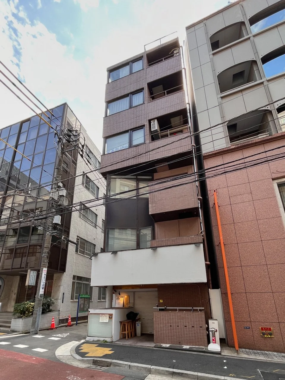 張(ちょう)ビル 4 オフィスビル外観 2