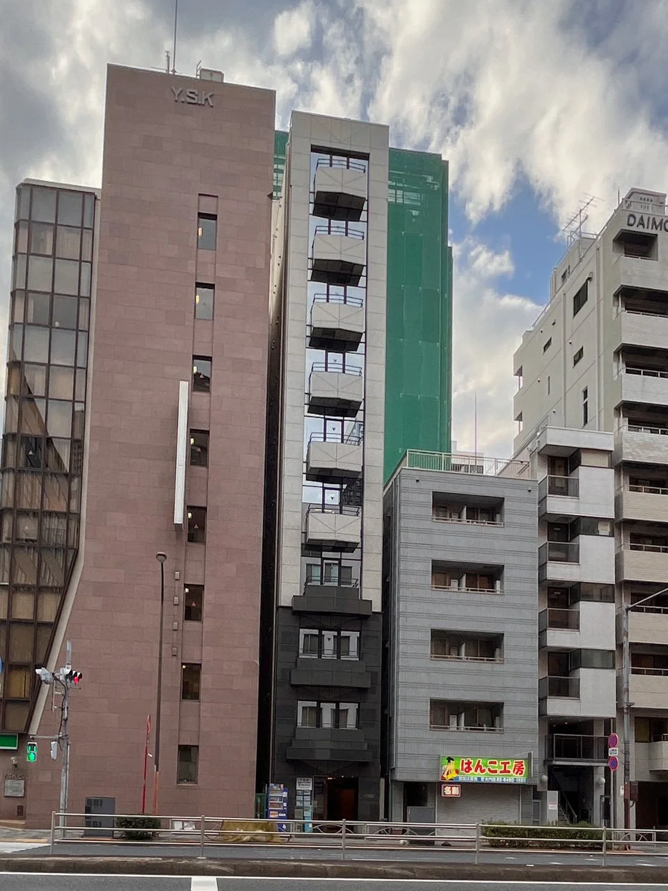 コスモタワービル 5 外観 1