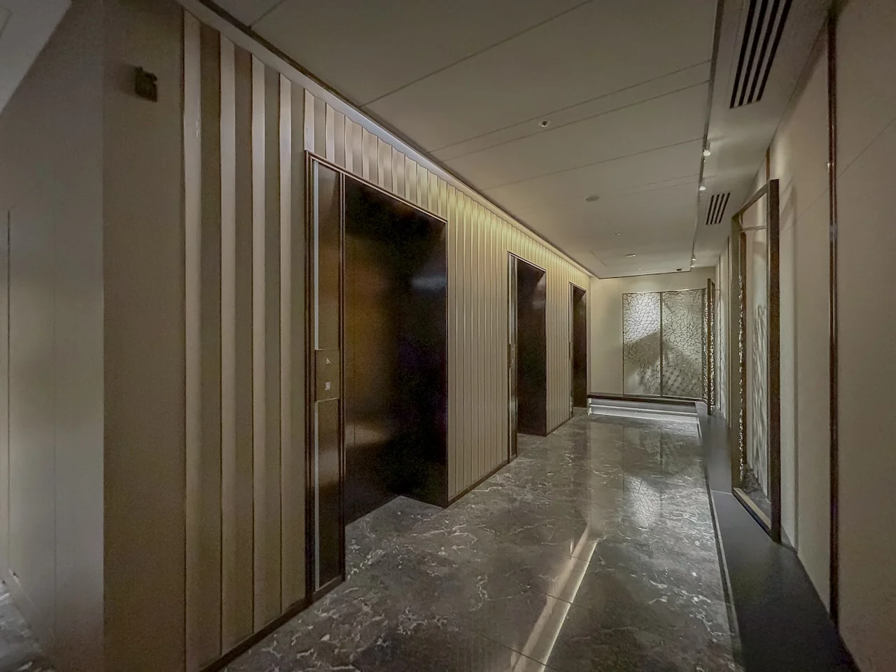 IsaI AkasakA（イサイアカサカ） - 画像1