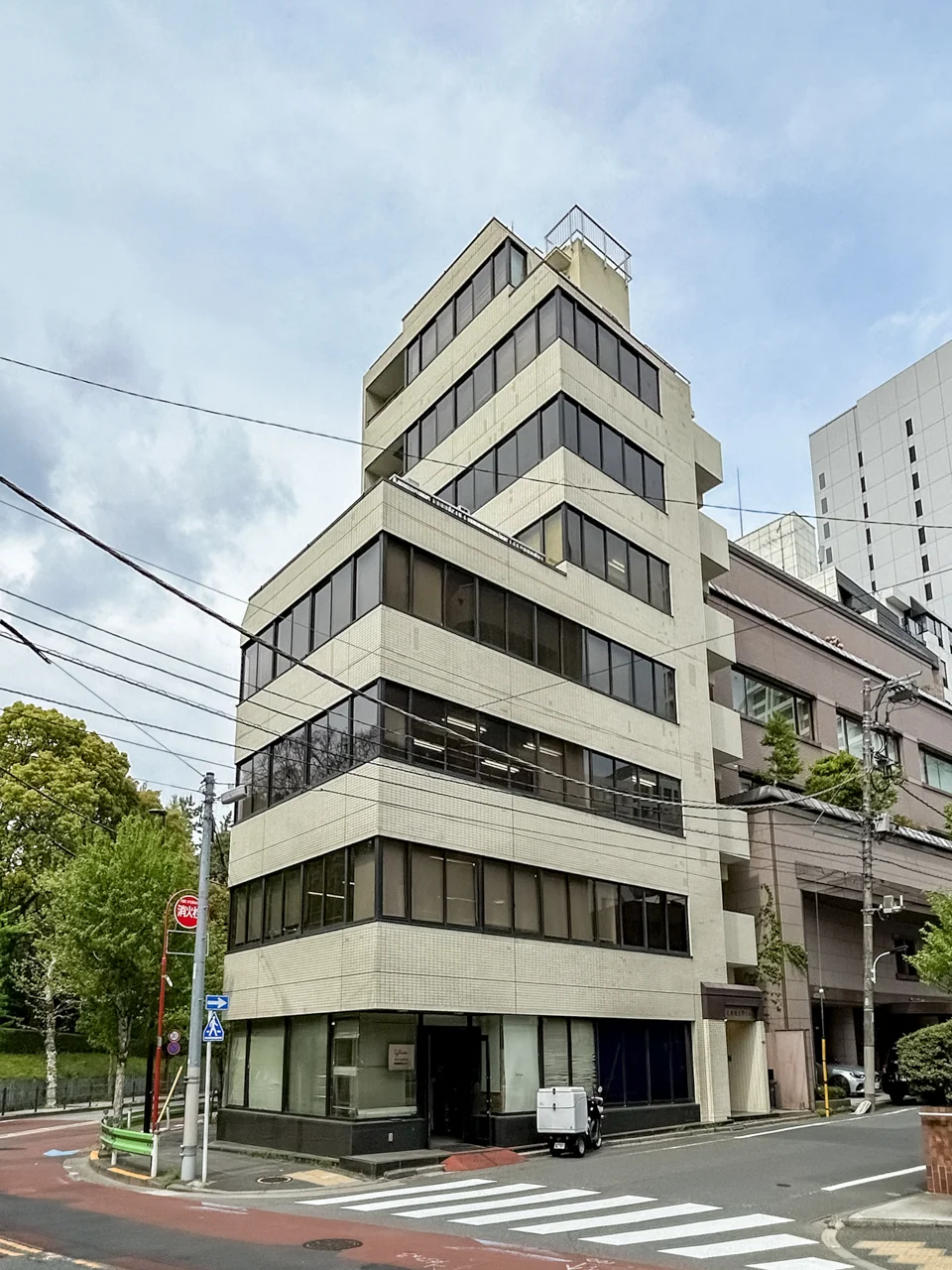 元赤坂大野ビル 6 オフィスビル外観 2