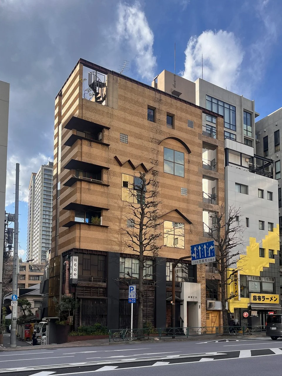 高塚ビル 5 外観 1