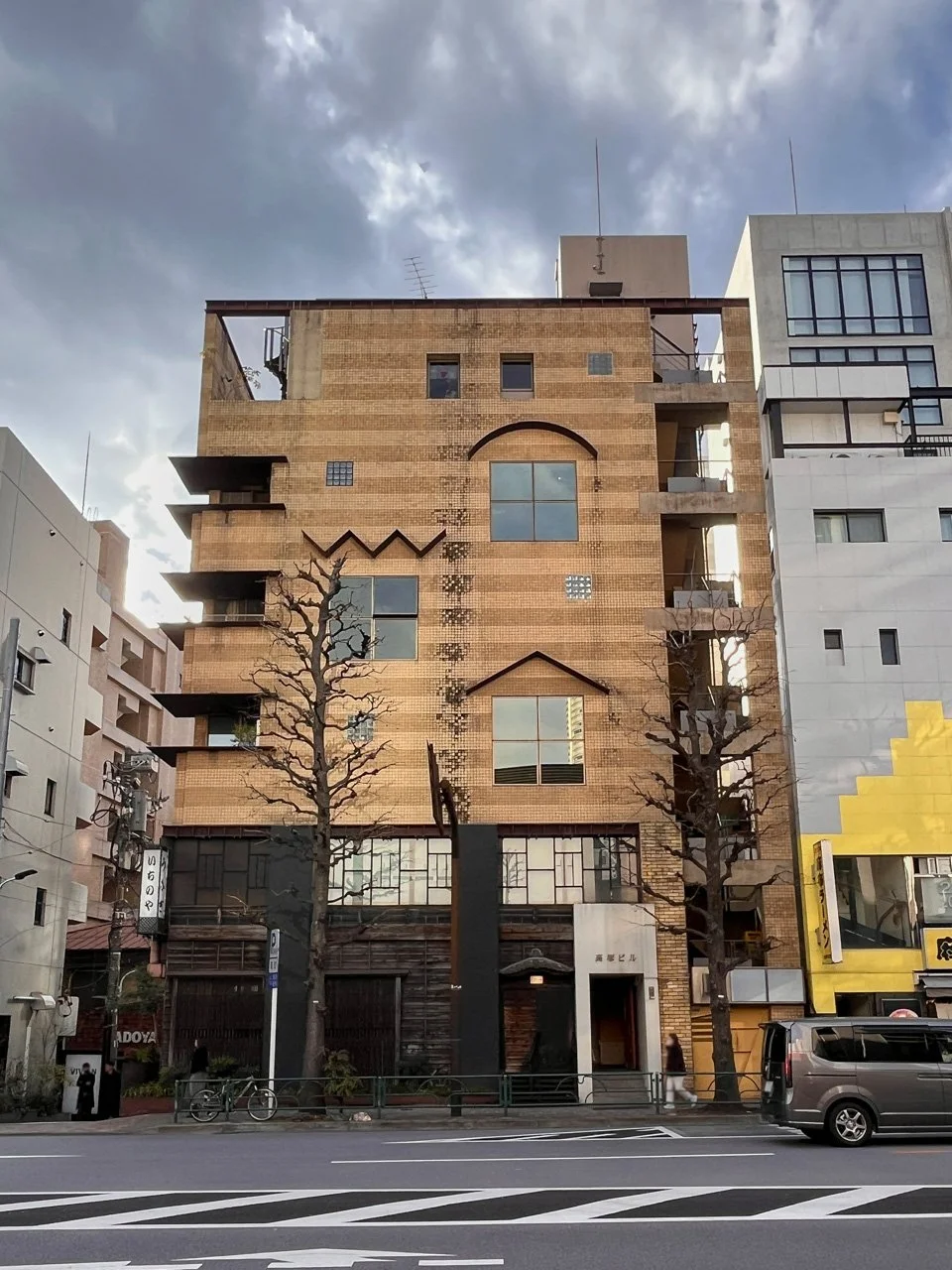 高塚ビル 5 外観 2