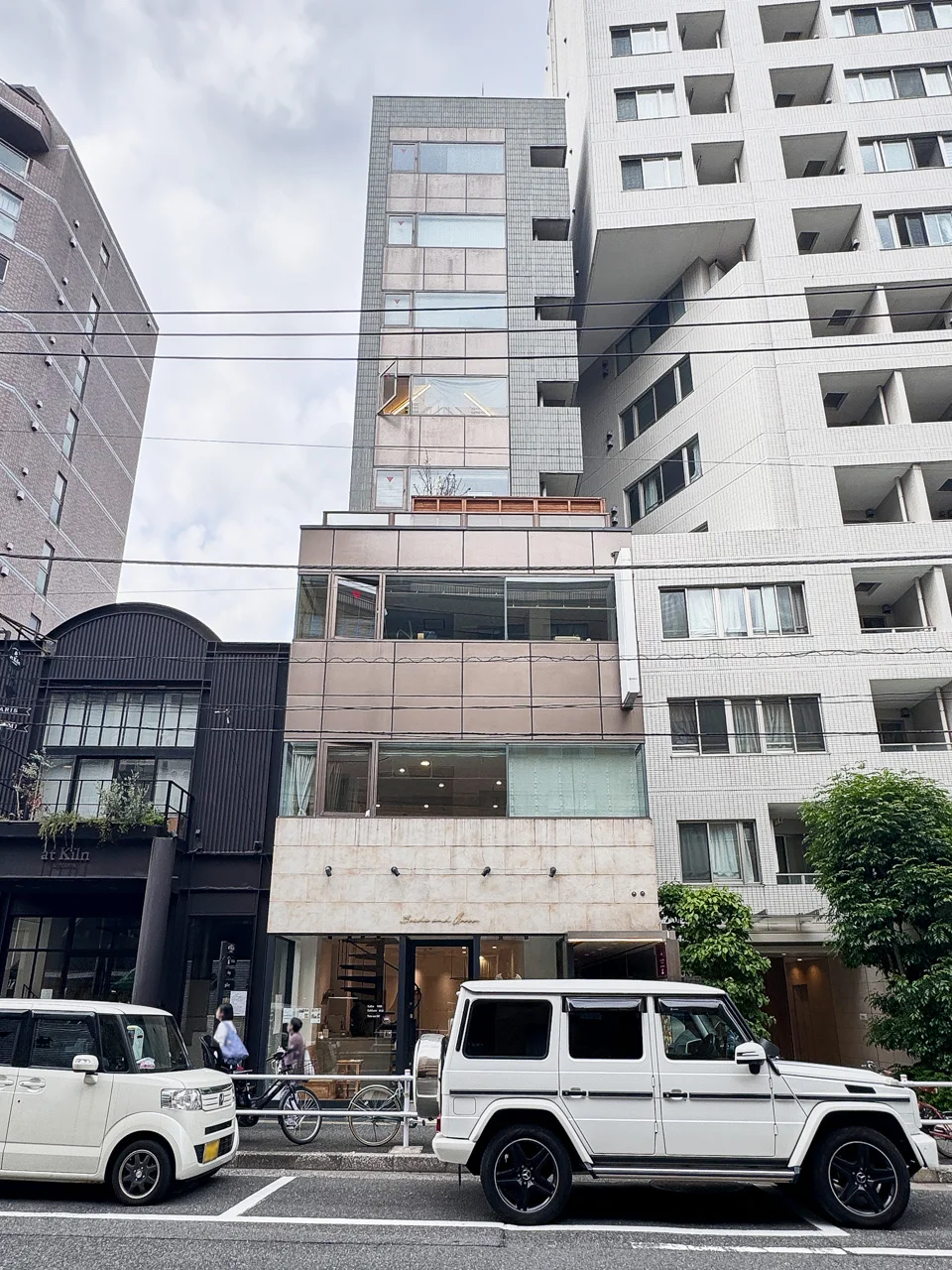 グロービル青山 4 オフィスビル外観 2