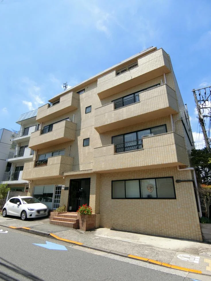 カーサ青山ビル 2 外観 1