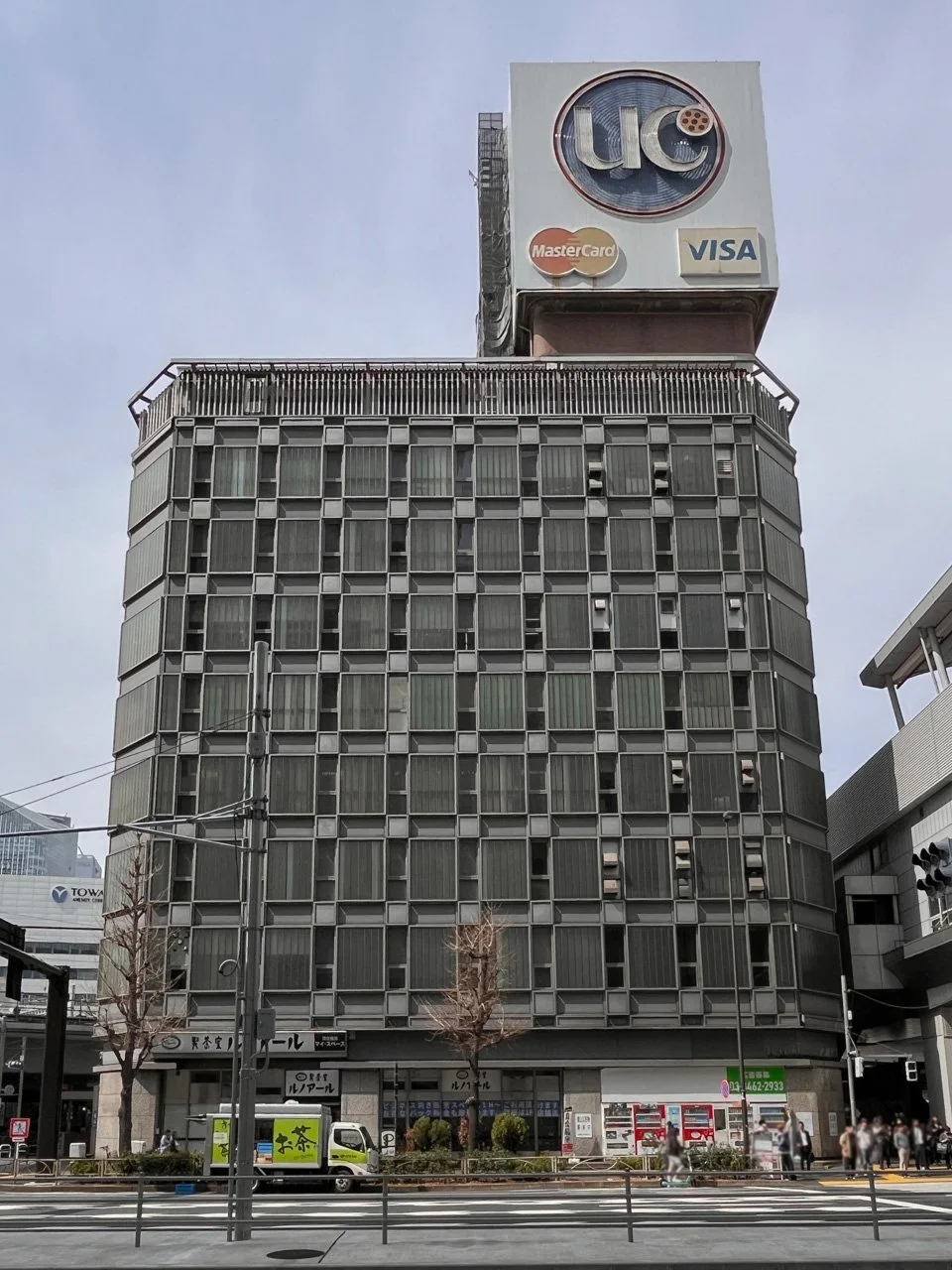 新橋駅前ビル2号館 4 オフィスビル外観 2