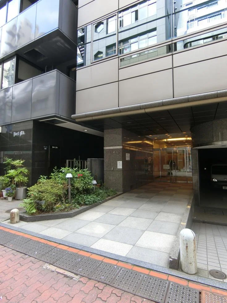COSMIC BLDG. 2 ビルエントランス 3