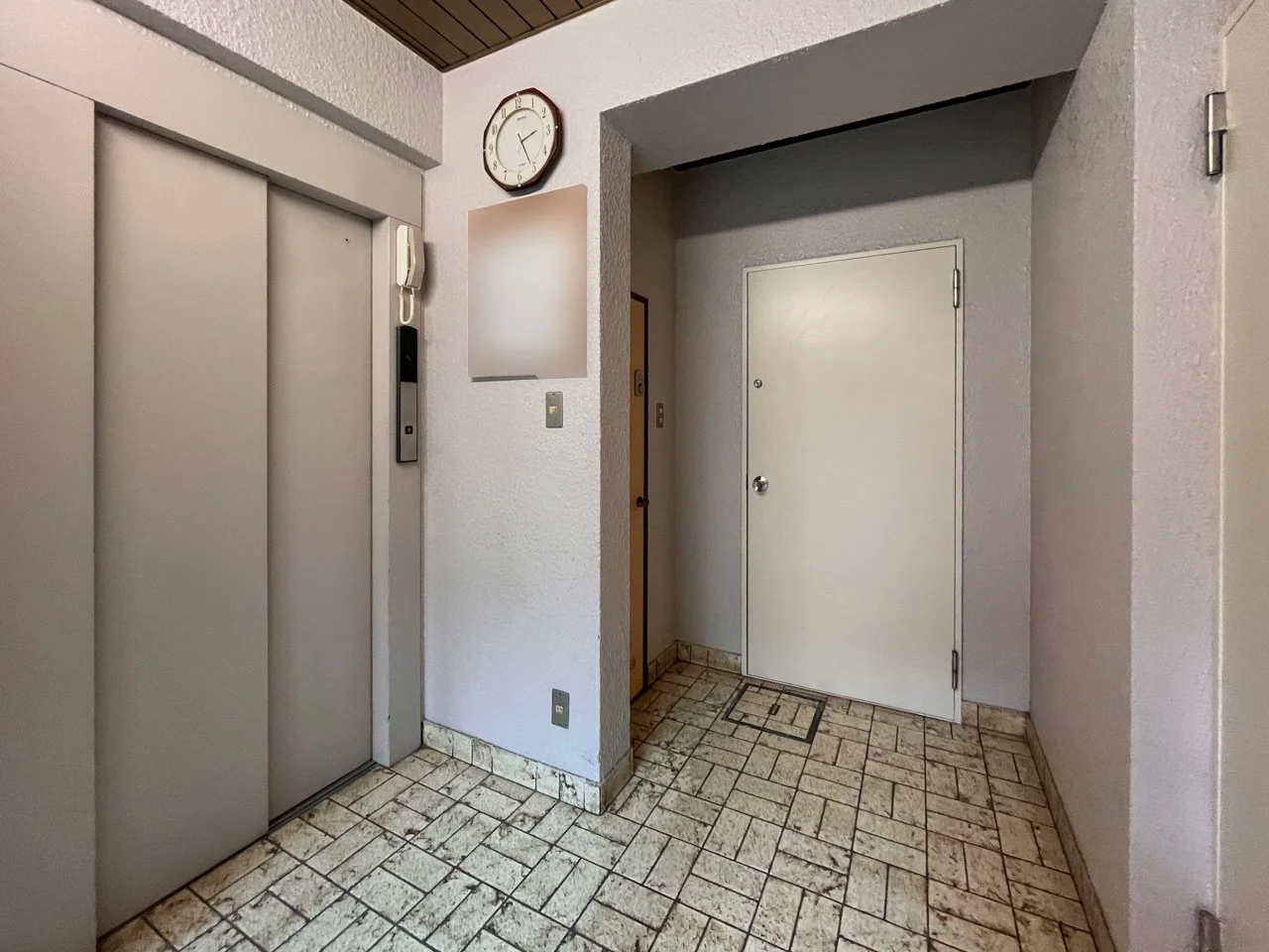 一松ビル本館 4 共有部 5
