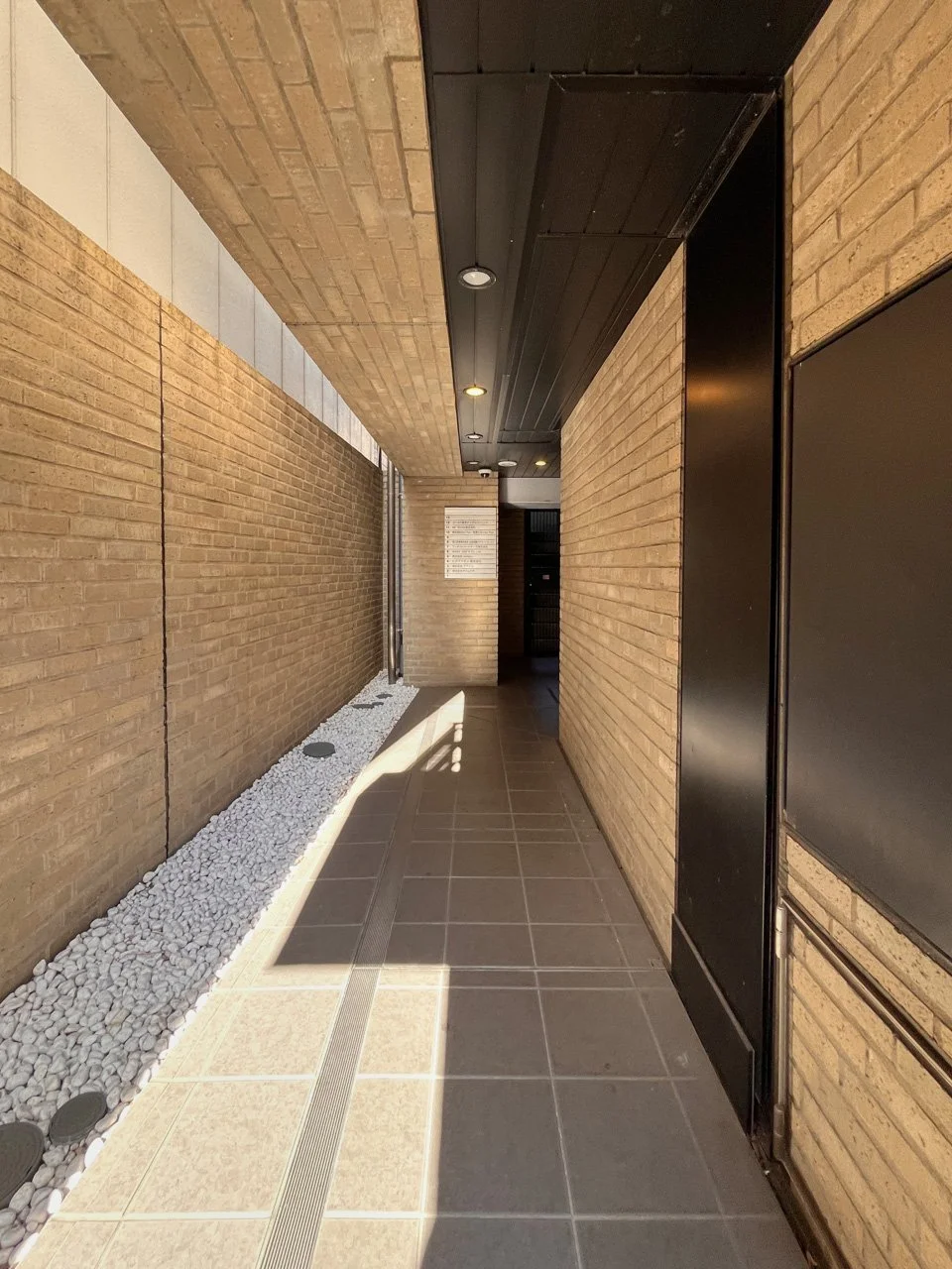 B City Tower AZABU TOKYO(ビーシティータワー アザブトウキョウ) 13 エントランス 4