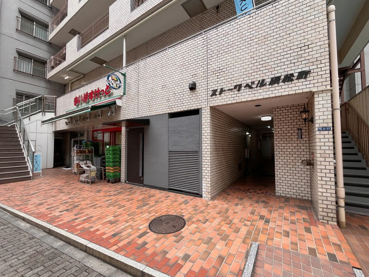 ストークベル浜松町 8 ビルエントランス 3