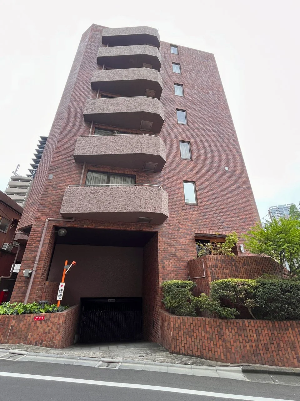 ロイヤル赤坂サルーンビル 7