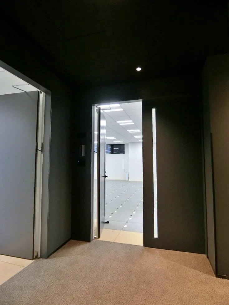 Prime Terrace KAMIYACHO(プライムテラス神谷町) 5 エントランス 1