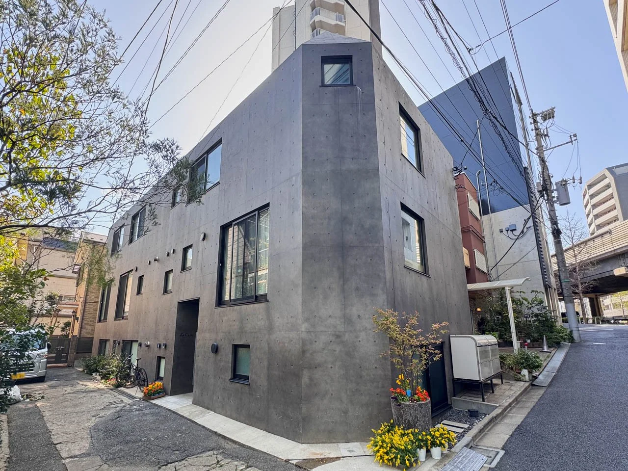 ラクーラ南青山 3 外観 2
