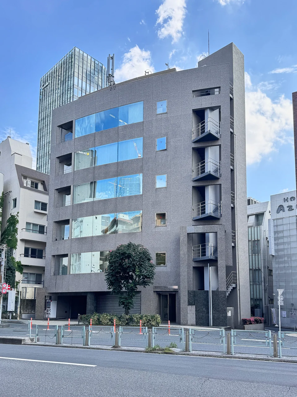 六本木OGビル 3 外観 1