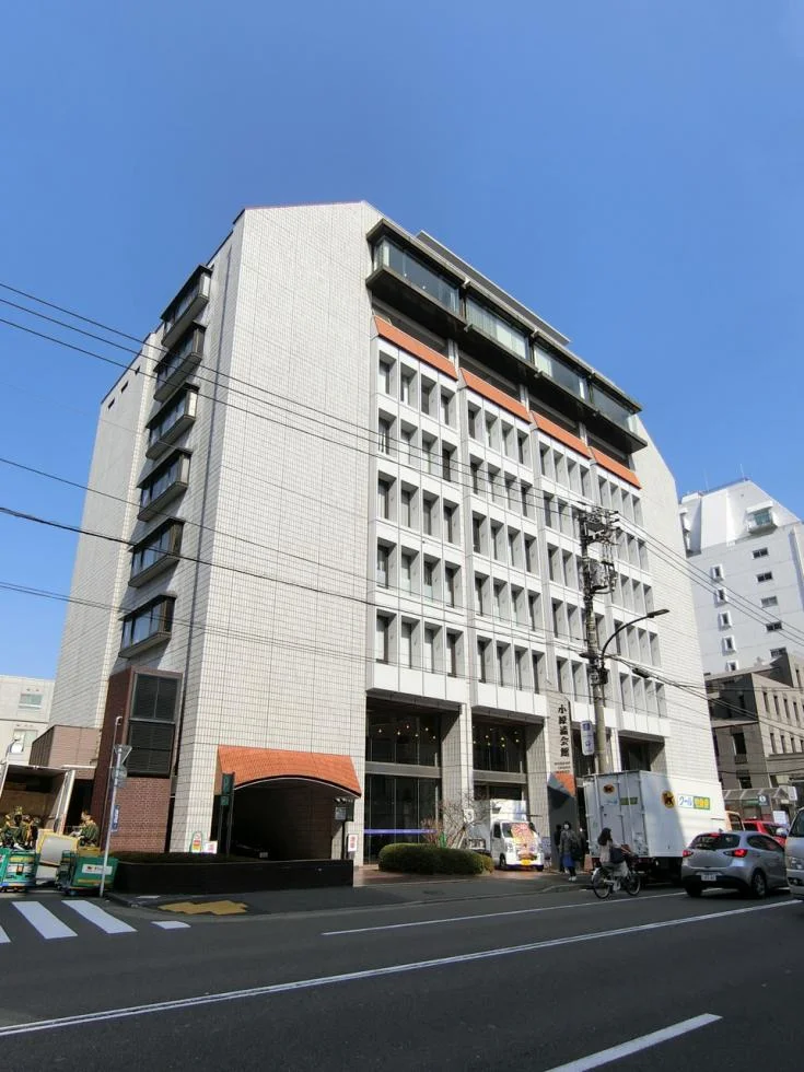 青山小原ビル B1 オフィスビル外観 1